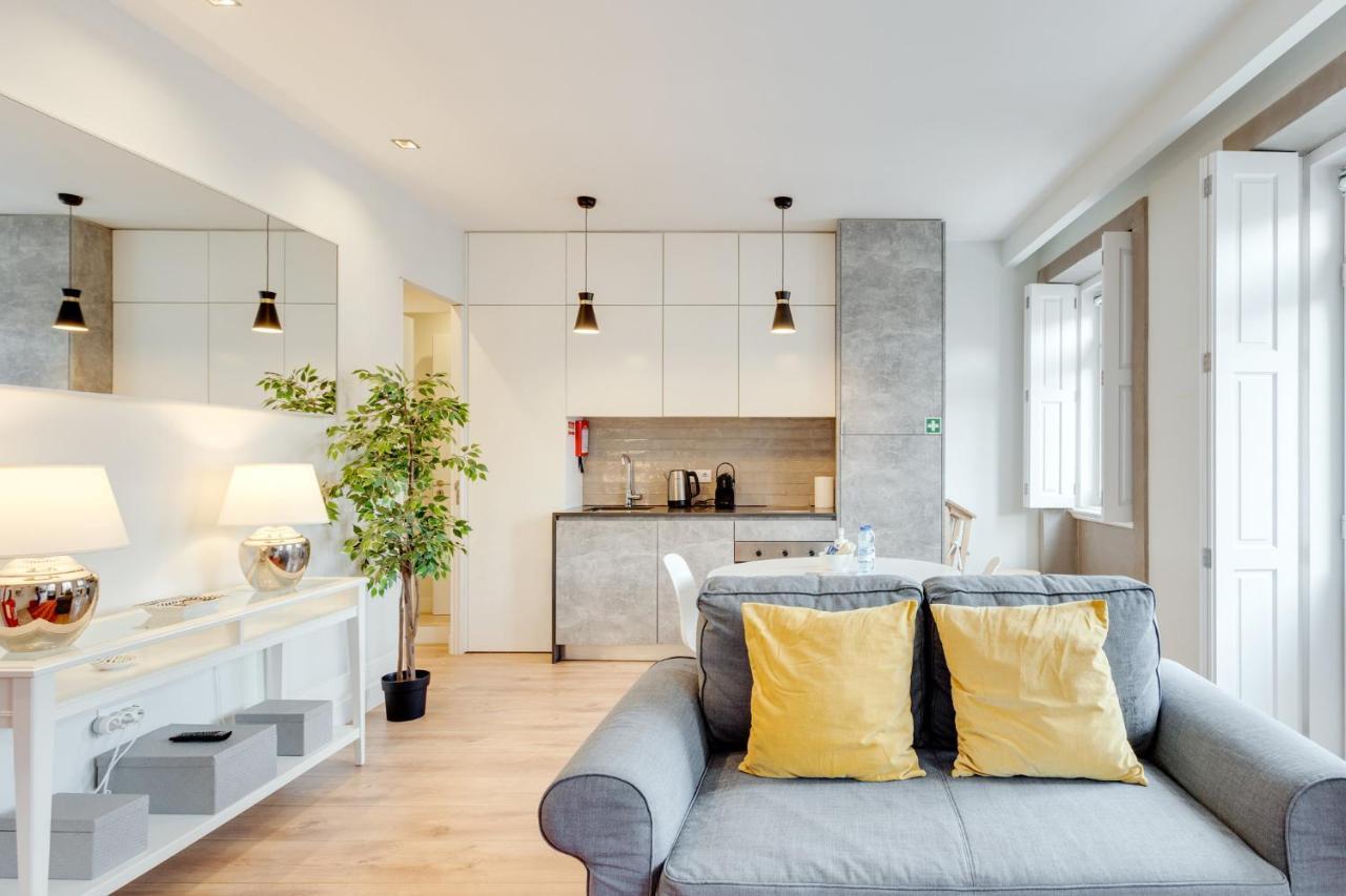 Tiara Downtown Apartments By Da'Home Porto Exterior foto